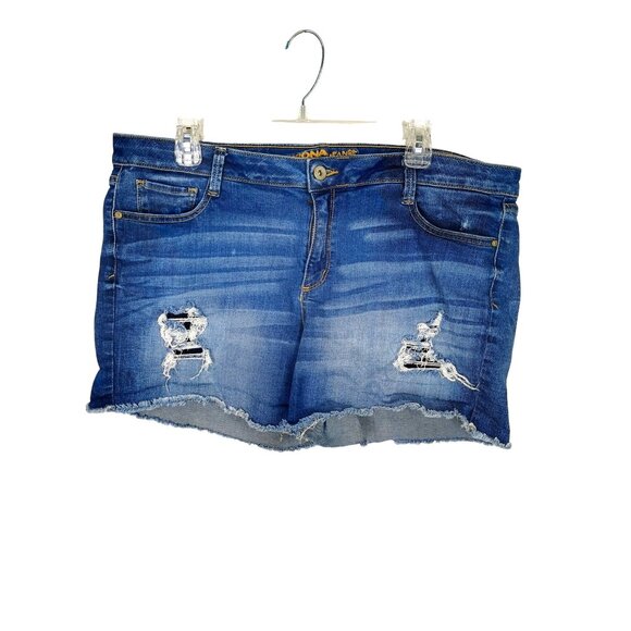Arizona Jeans Distressed Juniors Size 19 Denim Blue Jean Shorts - Picture 1 of 8